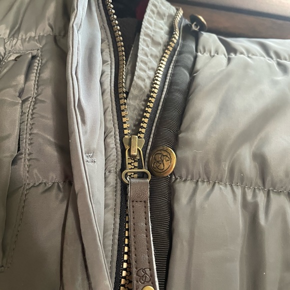 Girls Winter Jacket - Picture 3 of 3